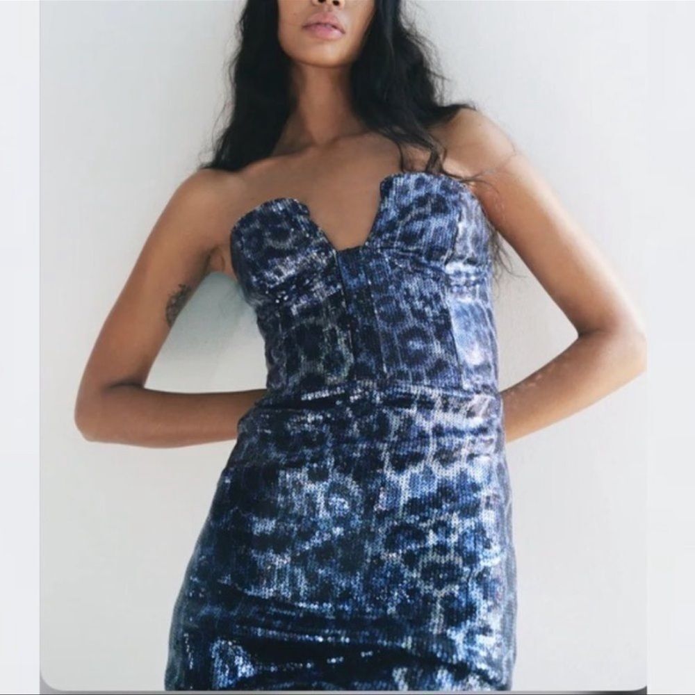 Zara blogger favorite blue sequin dress